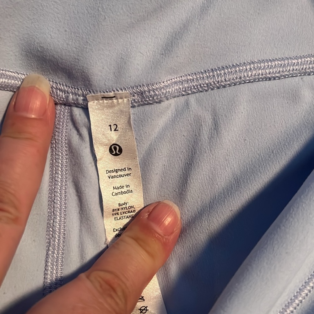 Lululemon Athletica very light purple Leggings - Picture 6 of 9